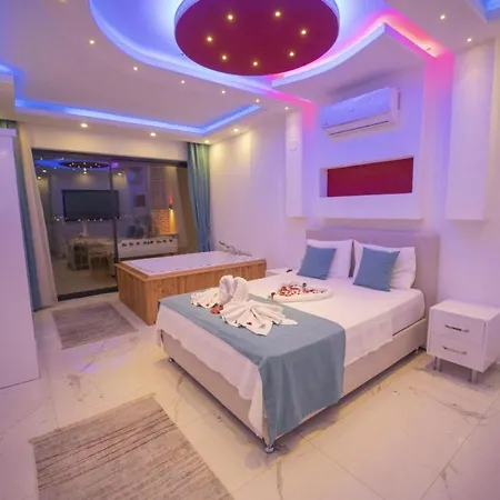 Gunbatimi 1 - Kalkan'da 2+1 Jakuzili